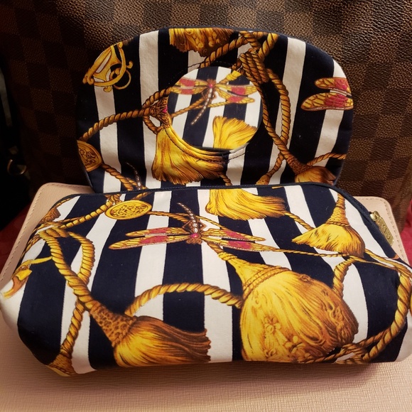 Christian Dior Dragonfly Cosmetic case - Picture 2 of 6